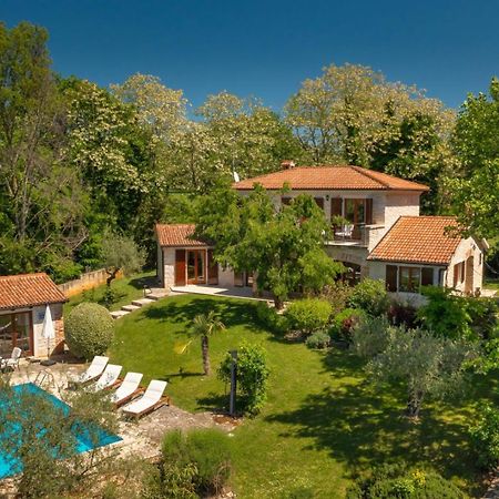 Rustic Villa Cehici With Pool In Sveti Lovrec Jehnici ภายนอก รูปภาพ