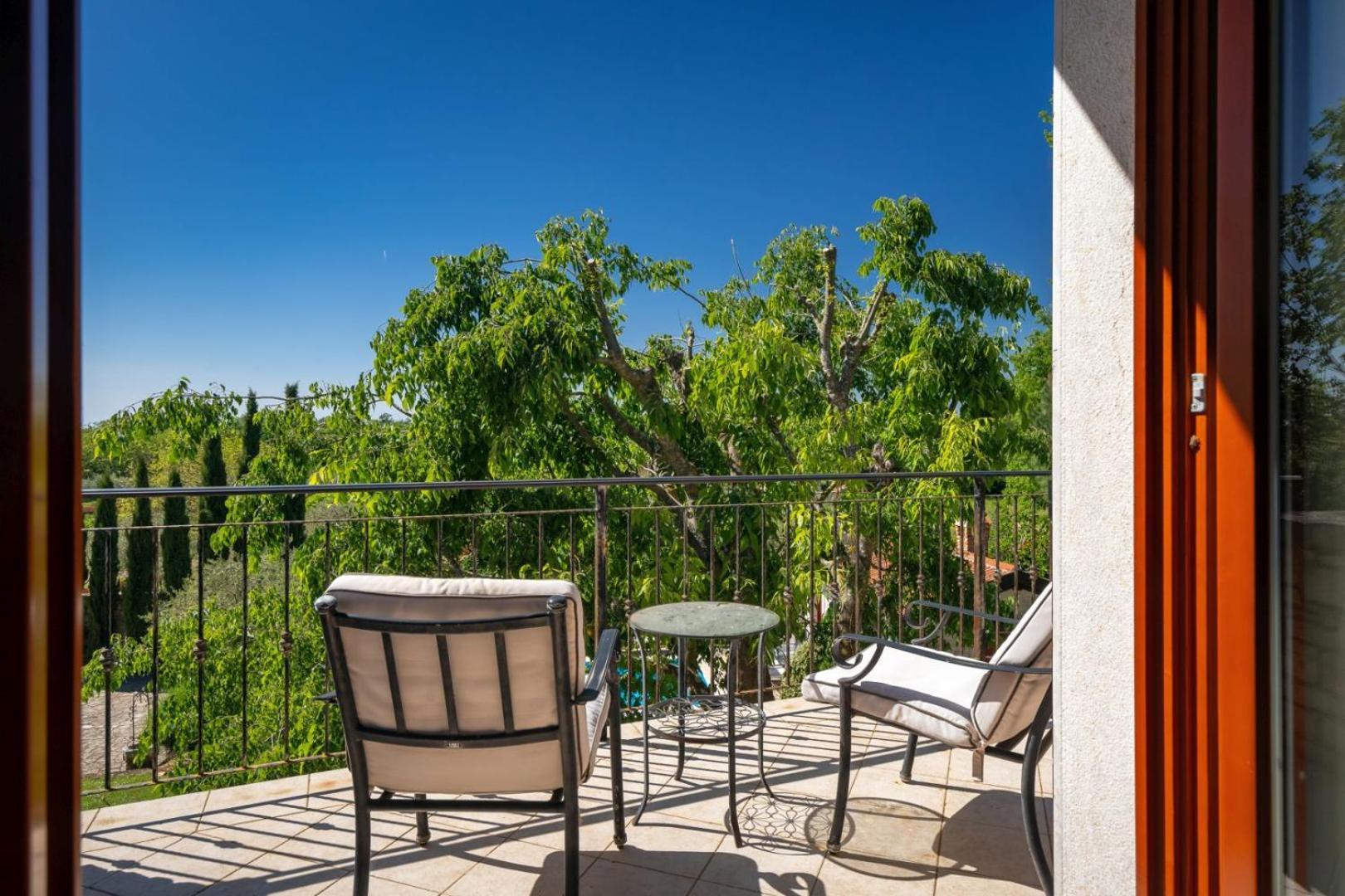 Rustic Villa Cehici With Pool In Sveti Lovrec Jehnici ภายนอก รูปภาพ